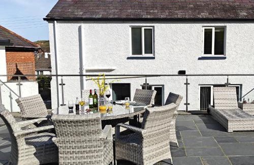 Aberaeron Casa | 3 Bed in Aberaeron 95971