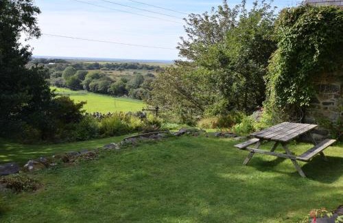 Arthog Casa | 3 Bed in Arthog 66579