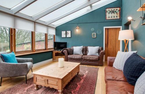 Litton Mill Casa | 3 Bed in Bakewell 94110