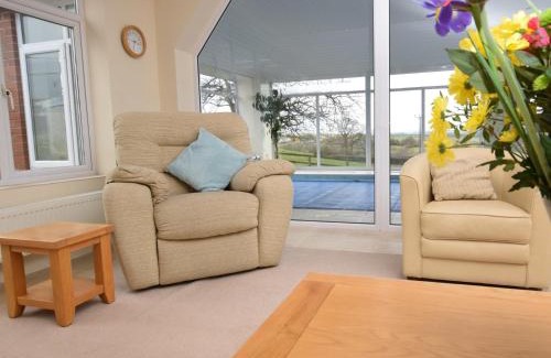 Westleigh Casa | 3 Bed in Bideford BYBUR