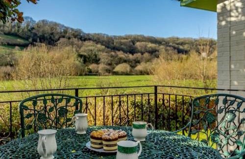 Branscombe Casa | 3 Bed in Branscombe 78002