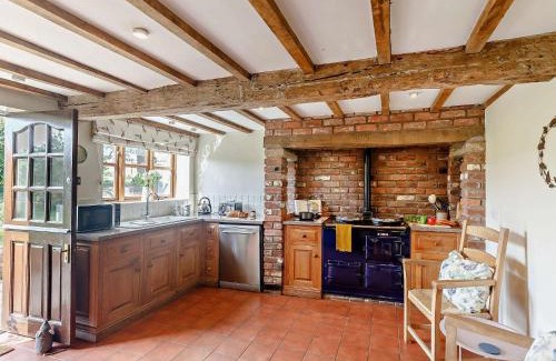Nordley Casa | 3 Bed in Bridgnorth 86516