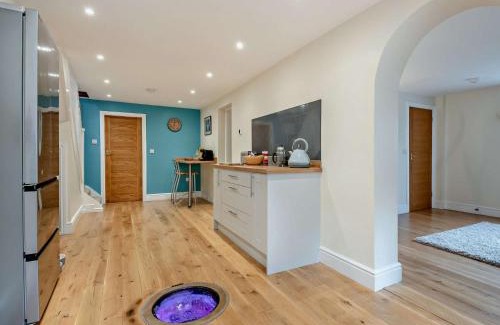 Broughton Casa | 3 Bed in Broughton 94143
