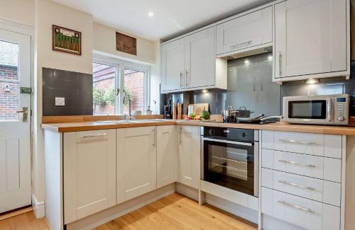Broughton Casa | 3 Bed in Broughton 94143