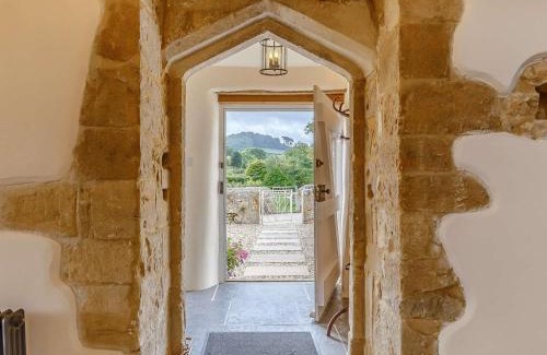 Bridport Casa | 3 Bed in Charmouth 89004