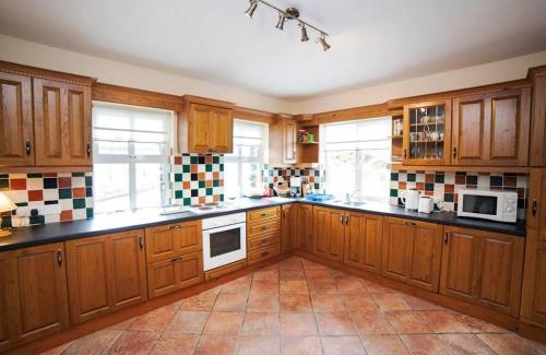 Tullycross Casa | 3 Bed in Connemara oc-ii16516