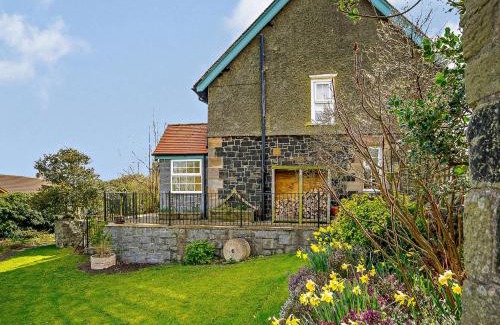 Dunstan Casa | 3 Bed in Craster 79436