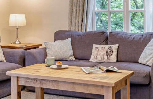 Dol-y-Gaer Casa | 3 Bed in Cwmtaf oc-p32979