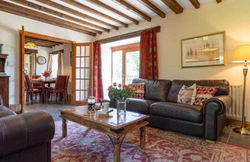 Mount Casa | 3 Bed in Fowey LTBRA