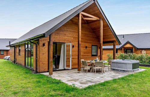 Upper Killay Casa | 3 Bed in Gower 91729
