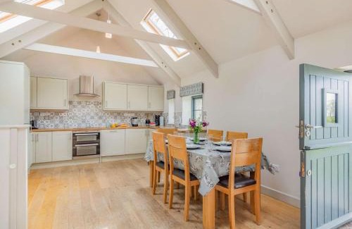 Saint Erth Praze Casa | 3 Bed in Hayle 78551