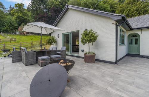 Llanfyllin Casa | 3 Bed in Llanfyllin oc-i32566