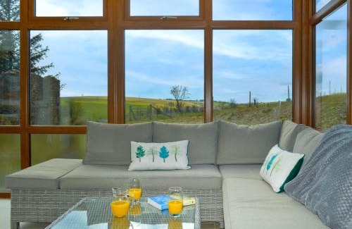 Pencader Casa | 3 Bed in Llanllwni 91447