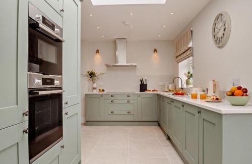 Edern Casa | 3 Bed in Morfa Nefyn 95040
