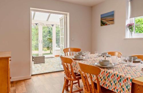 Mundesley Casa | 3 Bed in Mundesley 60488
