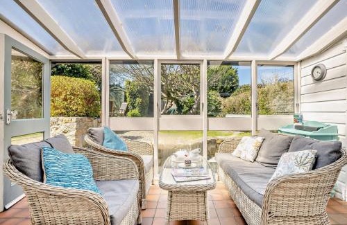 Nefyn Casa | 3 Bed in Nefyn 55571