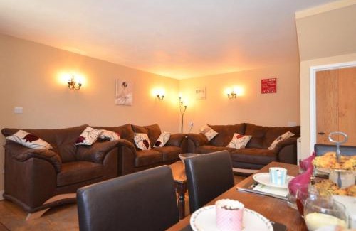 Brayford Casa | 3 Bed in South Molton STITC