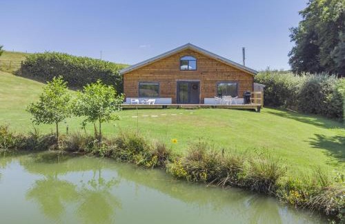 Brayford Casa | 3 Bed in South Molton oc-k32694