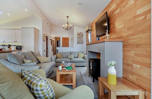 Swanage Casa | 3 Bed in Swanage 94067