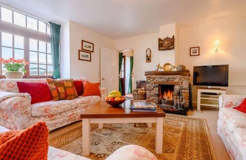 Penrith Casa | 3 Bed in Watermillock SZ318