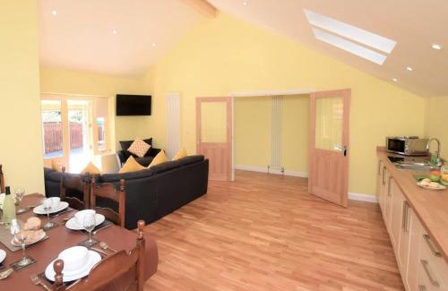 Worstead Casa | 3 Bed in Wroxham 57997
