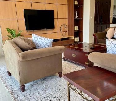 Lubowa Apartamento | 3 Bed Luxury Condo in Lubowa