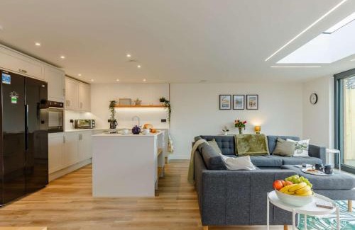 Holsworthy Casa | 3 bed property in Holsworthy 90721