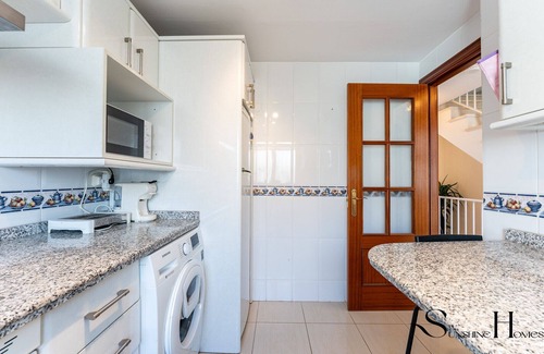Torrequebrada Chalet De Esquí | 3-Bed Seaview Escape: Pool, Garage, 4 Terraces