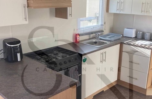 Towyn Chalet De Esquí | 3 bed static caravan lyons Winkups