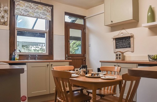 Fourstones Near Bentham Cabaña | Oakleigh provides a real home from home experience.