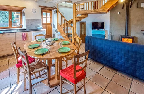 Saint-Genes-Champanelle Casa | Alojamiento de 3 habitaciones en Saint-Genès-Champanell