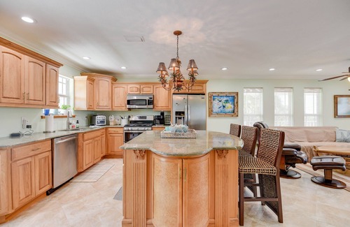 Key West Casa | 3 Bedroom 2 Bath Pool Home with Boating