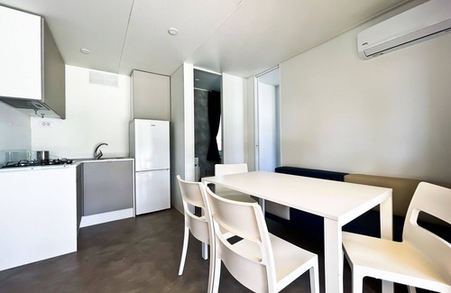 Lido Adriano Casa | 3 bedroom, 2 bathroom mobile home with veranda, terrace, in Punta Marina camping