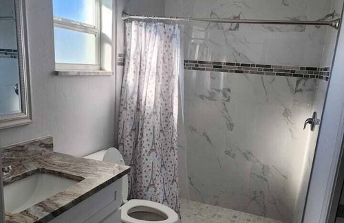 Harris Apartamento | 3 Bedroom 812855 by Houzlet
