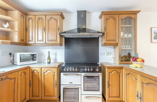Cwmtirmynach Cabaña | 3 bedroom accommodation in Cerrigydrudion
