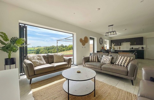 Dilhorne Cabaña | Alojamiento de 3 habitaciones en Kingsley Moor, near Stoke-on-Trent