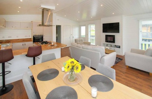 Woodham Walter Chalet De Esquí | Alojamiento de 3 habitaciones en Woodham Walter, Maldon
