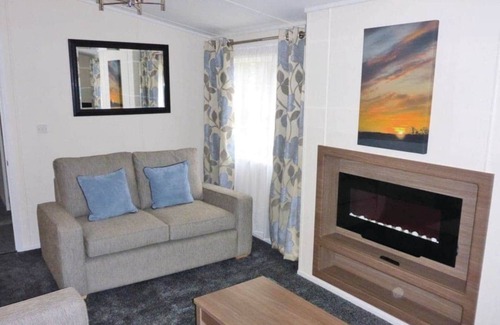Allerton Cabina | 3 bedroom accommodation in Allerton, Knaresborough