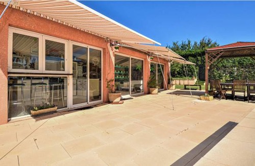 Mondragon Casa | 100 m² Casa ∙ 3 habitaciones ∙ 9 personas