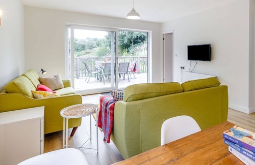 Christchurch Cabaña | 3 bedroom accommodation in Oakford, near Tiverton
