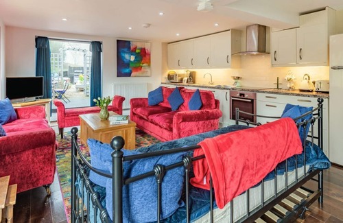 Ross-on-Wye Cabaña | 3 bedroom accommodation in Whitchurch, near Monmouth
