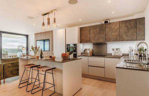 Carlyon Bay Cabaña | Alojamiento de 3 habitaciones en Chi An Mor