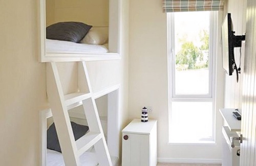 Westmarsh Cabina | 3 bedroom accommodation in Monkton, Nr Ramsgate