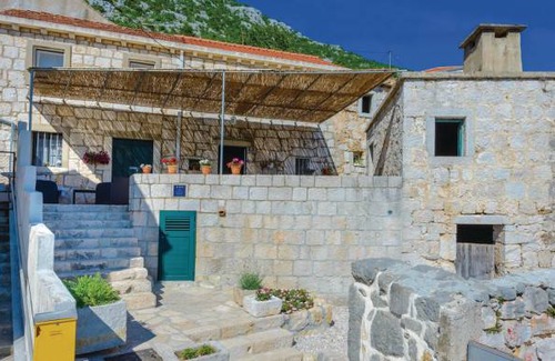Mrcevo Casa | 3 bedroom accommodation in Mrcevo