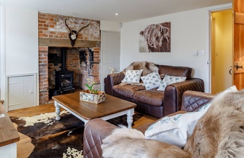 Geldeston Cabaña | 3 bedroom accommodation in Geldeston, near Beccles