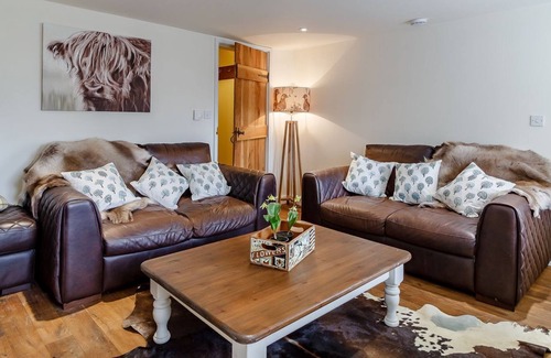 Geldeston Cabaña | 3 bedroom accommodation in Geldeston, near Beccles