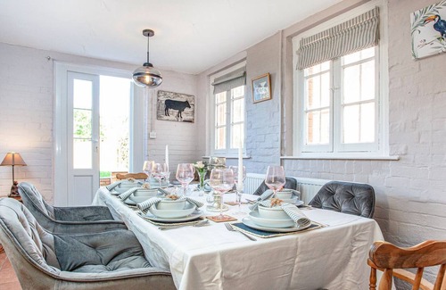 Willand Cabaña | 3 bedroom accommodation in Willand