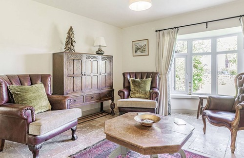 Leek Cabaña | 3 bedroom accommodation in Ladderedge, near Leek