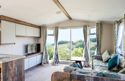 Looe Cabina | 3 bedroom accommodation in Looe