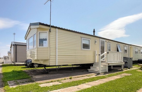 Rhyl Cabaña | 3 bedroom accommodation in Rhyl, near Towyn